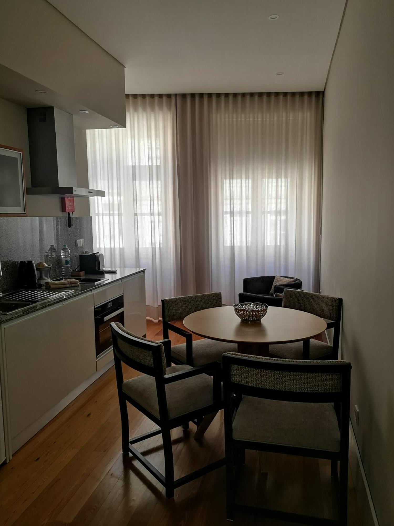 Mouzinho 129 - Carvalho Apartment Порто Стая снимка